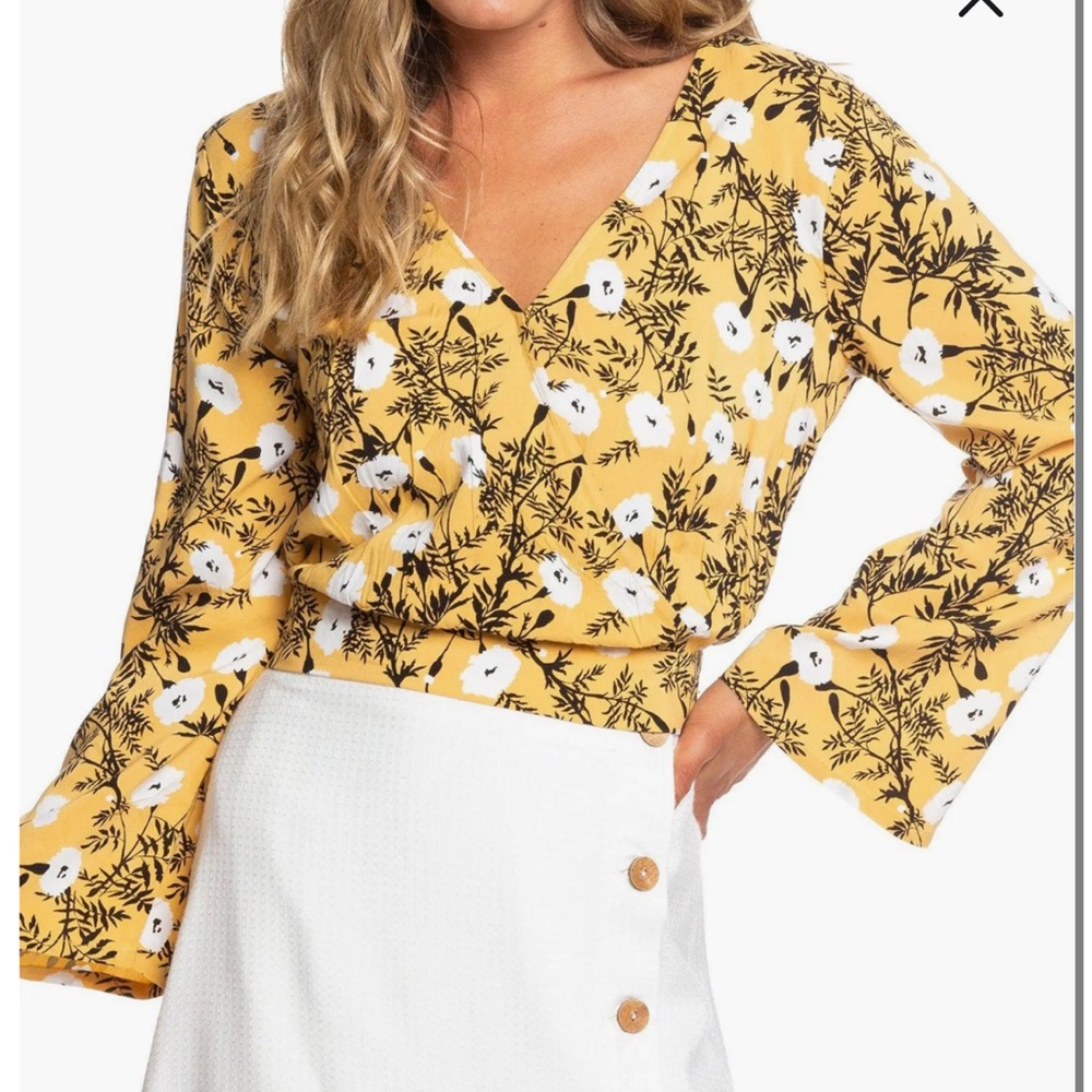 Roxy Like Gold Black White Floral Print Faux Wrap Crop top size Small